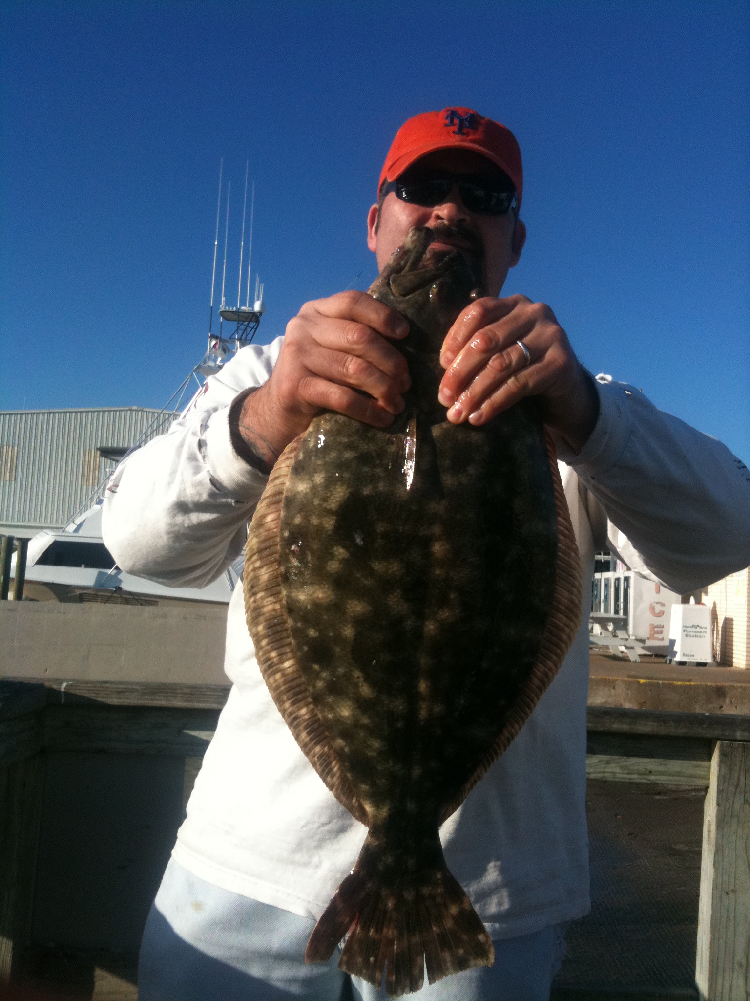 giant-flounder-texas-guide_0